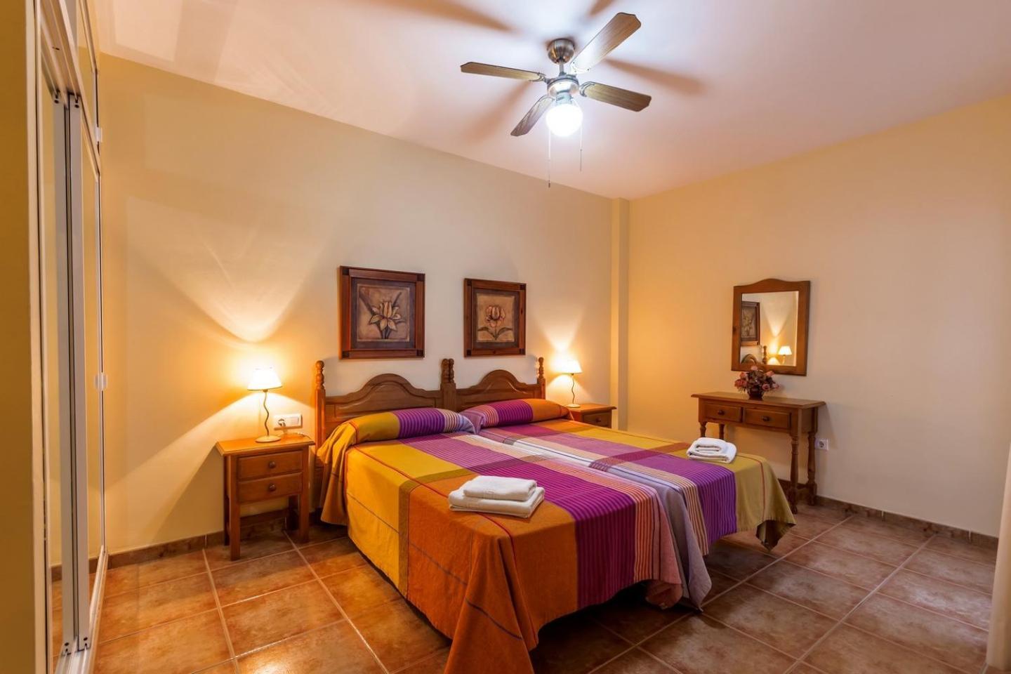 Apartamentos La Casa Del Barrio Маро Екстер'єр фото